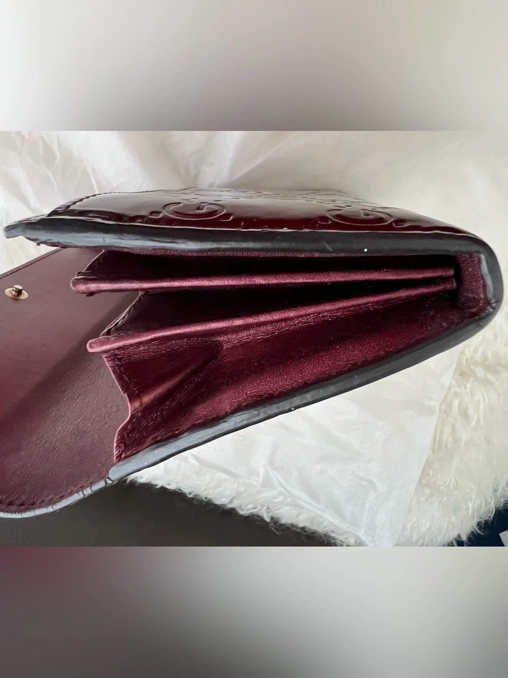 Gucci Burgundy Patent Leather GG Heart Continental Wallet - Picture 11 of 11
